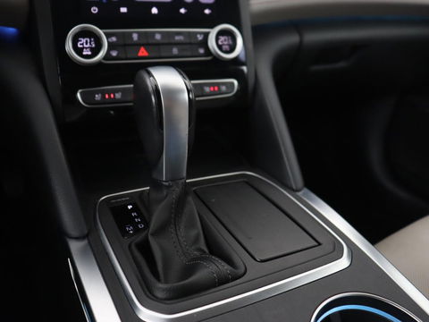 Renault Talisman 1.3 TCe Initiale Paris | Panoramadak | Stoelventilatie | Head-Up | Leder | Camera | Trekhaak | Adaptive cruise | Carplay | 4 Control | Matrix LED | Navigatie | Keyless | Massage