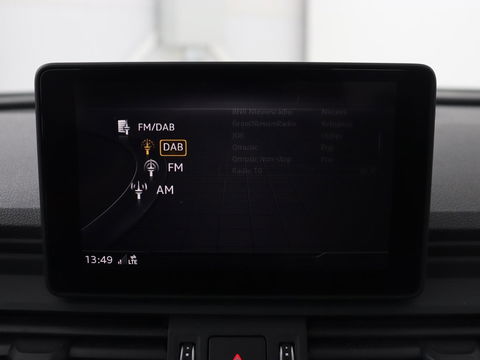 Audi Q5 50 TFSIe quattro S edition | Leder | Luchtvering | Stoelverwarming | Trekhaak | Full LED | Keyless | Navigatie | Sportstoelen