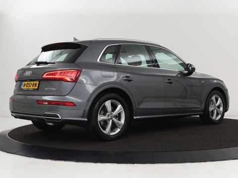 Audi Q5 50 TFSIe quattro S edition | Leder | Luchtvering | Stoelverwarming | Trekhaak | Full LED | Keyless | Navigatie | Sportstoelen