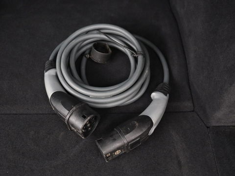 BMW 3-serie 320e xDrive Sport Line | LaserLight | Stoelverwarming | Trekhaak | Sportstoelen | Live Cockpit | Carplay | Half leder | Navigatie | Park Assist | Sfeerverlichting
