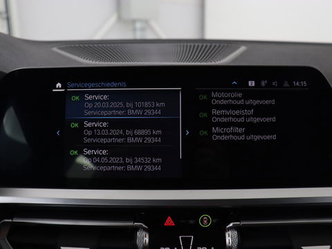 BMW 3-serie 320e xDrive Sport Line | LaserLight | Stoelverwarming | Trekhaak | Sportstoelen | Live Cockpit | Carplay | Half leder | Navigatie | Park Assist | Sfeerverlichting