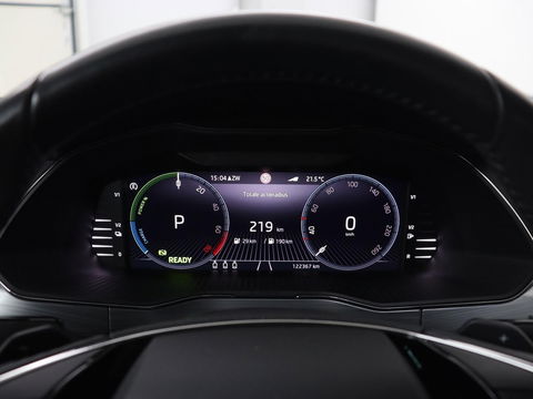 Škoda Superb 1.4 TSI iV Business Edition | Trekhaak | Stoelverwarming | Adaptive cruise | Carplay | Virtual Cockpit | Full LED | Keyless | Navigatie