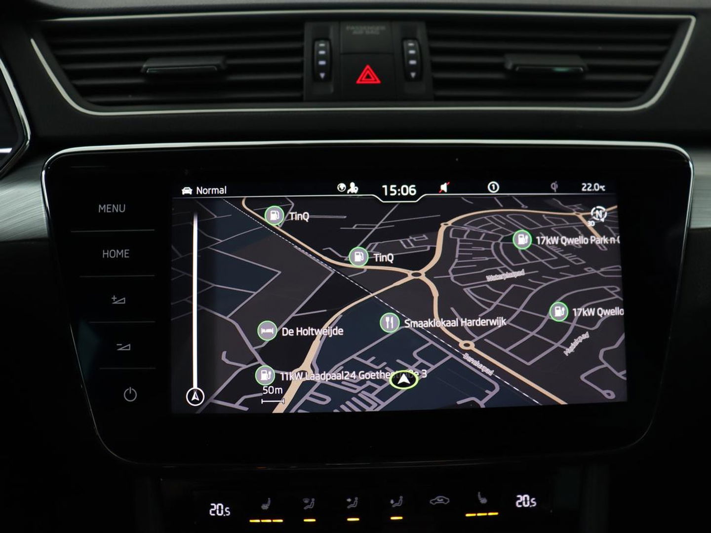Škoda Superb 1.4 TSI iV Business Edition | Trekhaak | Stoelverwarming | Adaptive cruise | Carplay | Virtual Cockpit | Full LED | Keyless | Navigatie
