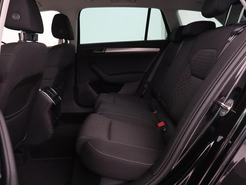 Škoda Superb 1.4 TSI iV Business Edition | Trekhaak | Stoelverwarming | Adaptive cruise | Carplay | Virtual Cockpit | Full LED | Keyless | Navigatie