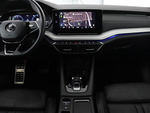 Škoda Octavia 1.4 TSI iV Style | Stoelventilatie | Panoramadak | Head-Up | Leder | Adaptive cruise | Massage | 19'' | Adaptive cruise | Camera | Sfeerverlichting | Memory | Achterbankverwarming | Virtual Cockpit