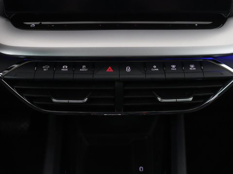Škoda Octavia 1.4 TSI iV Style | Stoelventilatie | Panoramadak | Head-Up | Leder | Adaptive cruise | Massage | 19'' | Adaptive cruise | Camera | Sfeerverlichting | Memory | Achterbankverwarming | Virtual Cockpit