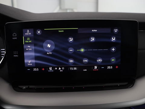 Škoda Octavia 1.4 TSI iV Style | Stoelventilatie | Panoramadak | Head-Up | Leder | Adaptive cruise | Massage | 19'' | Adaptive cruise | Camera | Sfeerverlichting | Memory | Achterbankverwarming | Virtual Cockpit
