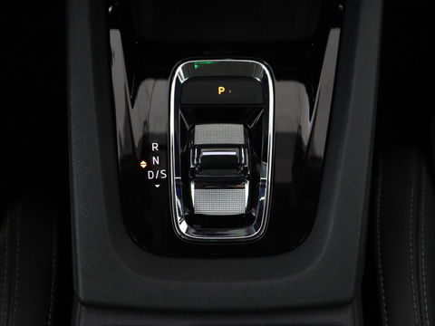 Škoda Octavia 1.4 TSI iV Style | Stoelventilatie | Panoramadak | Head-Up | Leder | Adaptive cruise | Massage | 19'' | Adaptive cruise | Camera | Sfeerverlichting | Memory | Achterbankverwarming | Virtual Cockpit
