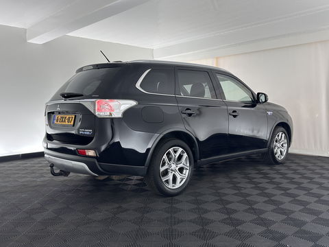 Mitsubishi Outlander 2.0 PHEV Business Edition X-Line Aut. *1/2LEATHER | NAVI-FULLMAP | KEYLESS | CAMERA | COMFORT-SEATS | ECC | PDC | CRUISE | 17''ALU | TOWBAR*