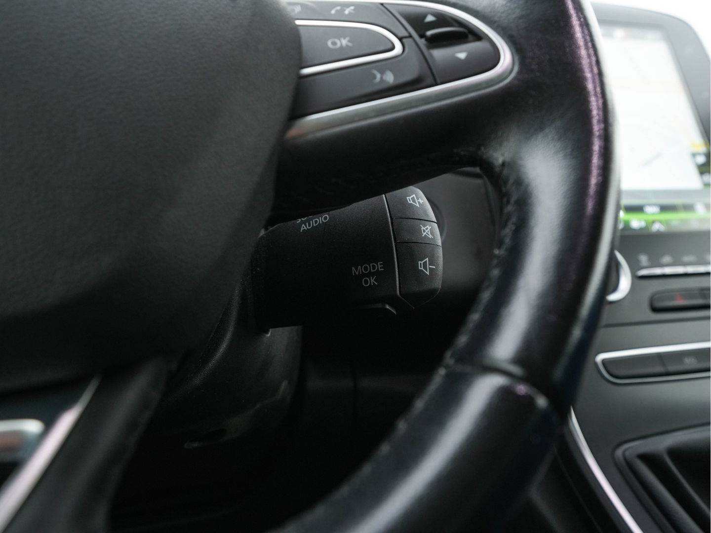 Renault Grand Scénic 1.2 TCe Collection *1/2LEATHER | COMFORT-SEATS | NAVI-FULLMAP | DAB+ | CAMERA | AMBIENT-LIGHT | ECC | PDC | CRUISE | 20''ALU*