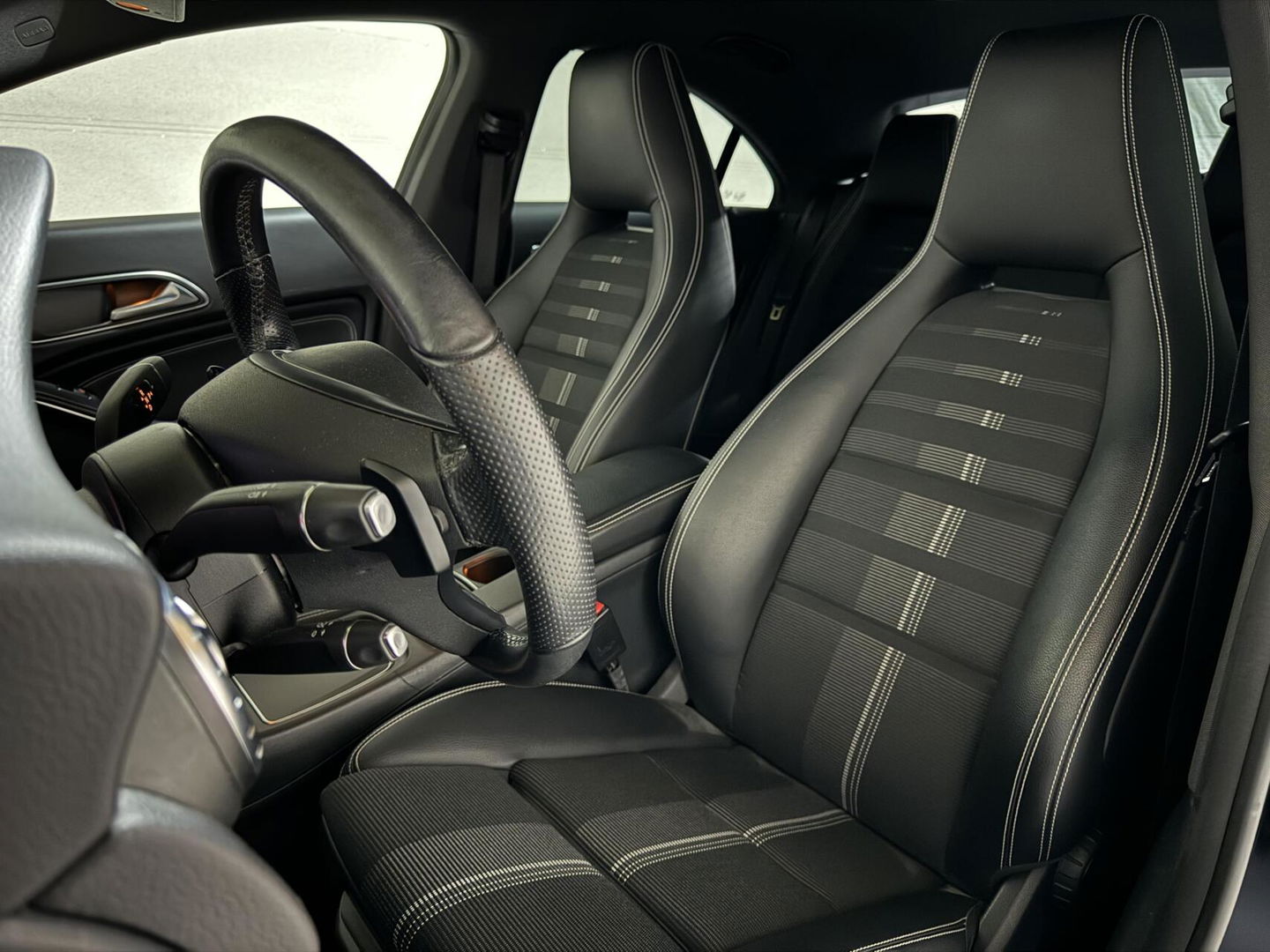 Mercedes-Benz CLA 200 Prestige Night Navi Cruise Leer NAP