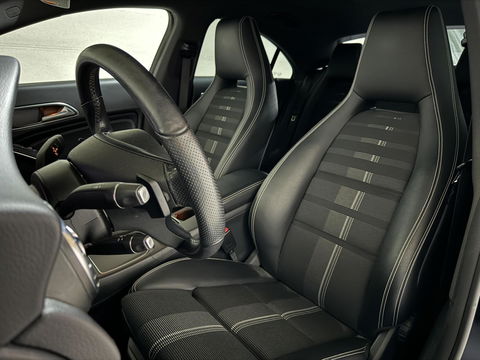 Mercedes-Benz CLA 200 Prestige Night Navi Cruise Leer NAP