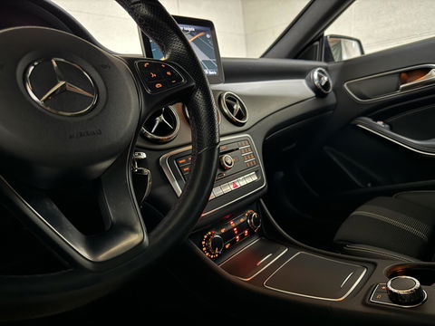 Mercedes-Benz CLA 200 Prestige Night Navi Cruise Leer NAP