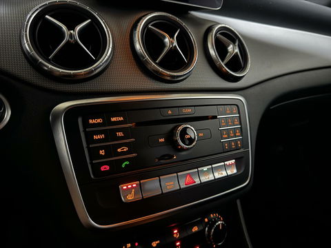 Mercedes-Benz CLA 200 Prestige Night Navi Cruise Leer NAP