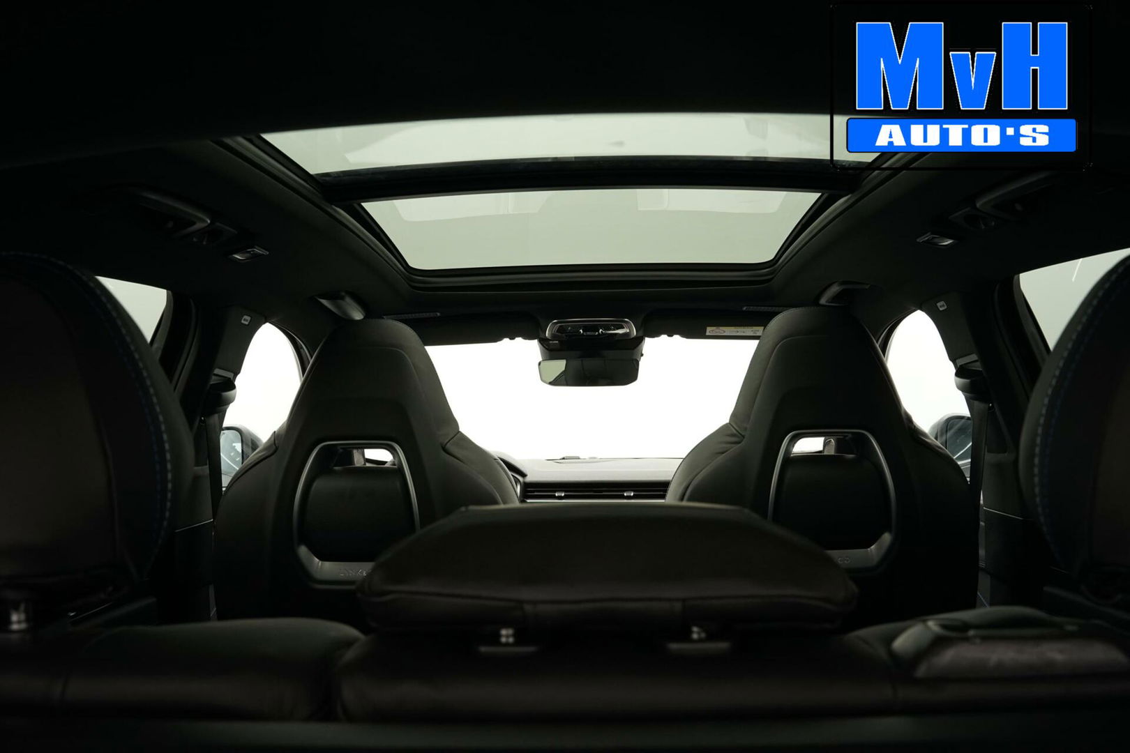 Lynk & Co 01 1.5 Plug-in Hybride|ZWARTE.HEMEL|LEER|360ÂșCAM|NAP