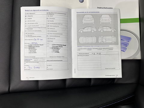 Volkswagen Golf 1.4 TSI GTE Aut. *PANO | FULL-LED | FULL-LEATHER | LANE-ASSIST | BLIND-SPOT | ADAPTIVE-CRUISE | CAMERA | DAB | NAVI-FULLMAP | ECC | PDC | SPORT/HEATED-SEATS | 18"ALU*