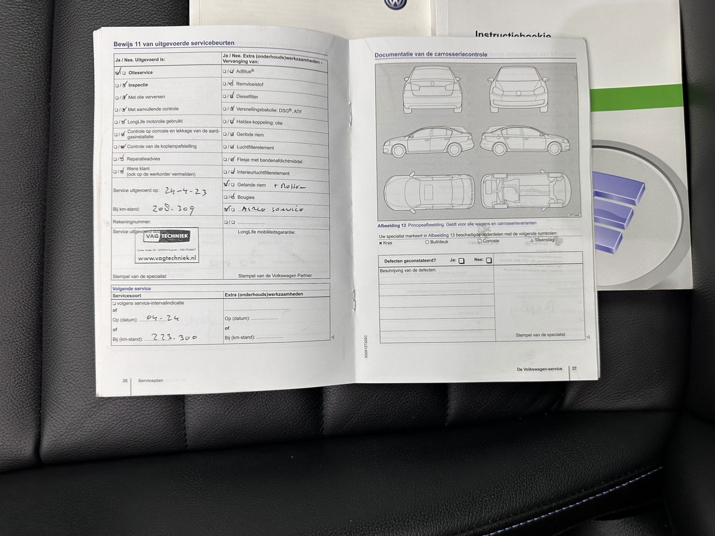 Volkswagen Golf 1.4 TSI GTE Aut. *PANO | FULL-LED | FULL-LEATHER | LANE-ASSIST | BLIND-SPOT | ADAPTIVE-CRUISE | CAMERA | DAB | NAVI-FULLMAP | ECC | PDC | SPORT/HEATED-SEATS | 18"ALU*