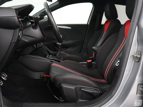 Opel Corsa 1.2 GS Line | Camera | Carplay | Navigatie | Climate control | Keyless | Sportstoelen | Full LED | Getint glas | Cruise control