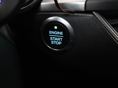 Ford Focus 1.0 EcoBoost Hybrid Titanium X | Stoel & stuurverwarming | Camera | Trekhaak | Carplay | Digital Cockpit | Full LED | Keyless