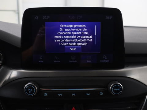 Ford Focus 1.0 EcoBoost Hybrid Titanium X | Stoel & stuurverwarming | Camera | Trekhaak | Carplay | Digital Cockpit | Full LED | Keyless