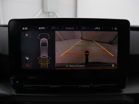 SEAT Leon 1.5 TSI Style Launch Edition | Trekhaak | Camera | Adaptive cruise | Carplay | Parkeerhulp | Navigatie | Full LED