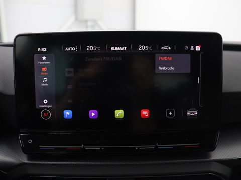 SEAT Leon 1.5 TSI Style Launch Edition | Trekhaak | Camera | Adaptive cruise | Carplay | Parkeerhulp | Navigatie | Full LED