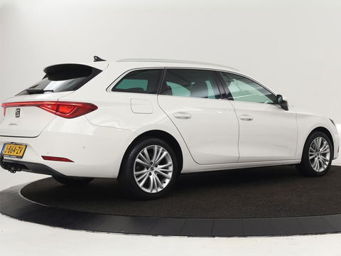 SEAT Leon 1.5 TSI Style Launch Edition | Trekhaak | Camera | Adaptive cruise | Carplay | Parkeerhulp | Navigatie | Full LED
