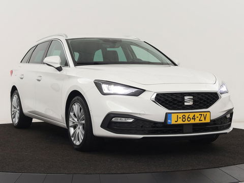 SEAT Leon 1.5 TSI Style Launch Edition | Trekhaak | Camera | Adaptive cruise | Carplay | Parkeerhulp | Navigatie | Full LED
