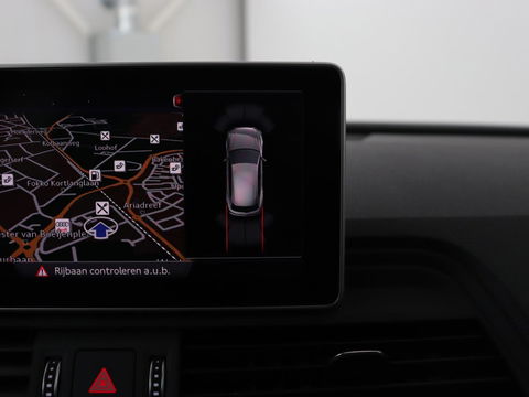 Audi Q5 50 TFSIe quattro S edition | B&O 3D Sound | Stoelverwarming | Carplay | Virtual Cockpit | Sportstoelen | Navigatie Plus | Full LED | Half leder | Parkeerhulp | Keyless | 20'' lichtmetalen velgen | S Line