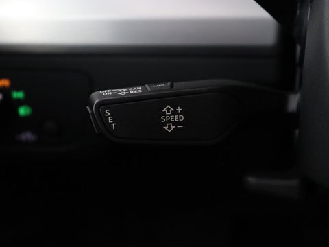Audi Q5 50 TFSIe quattro S edition | B&O 3D Sound | Stoelverwarming | Carplay | Virtual Cockpit | Sportstoelen | Navigatie Plus | Full LED | Half leder | Parkeerhulp | Keyless | 20'' lichtmetalen velgen | S Line