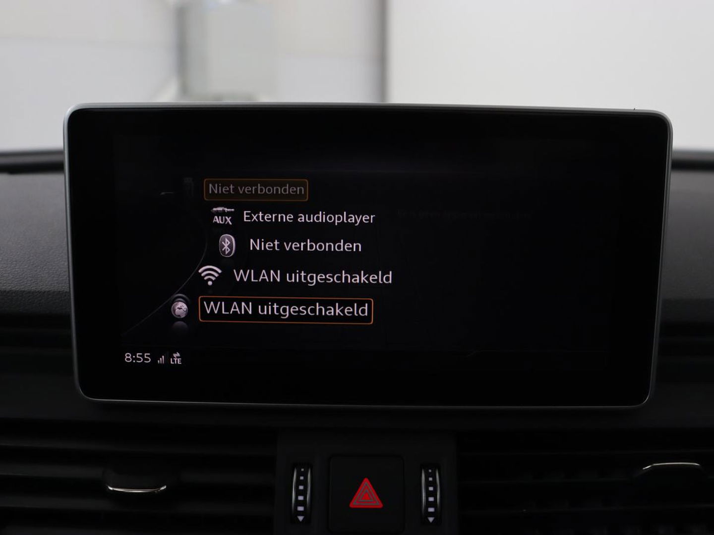 Audi Q5 50 TFSIe quattro S edition | B&O 3D Sound | Stoelverwarming | Carplay | Virtual Cockpit | Sportstoelen | Navigatie Plus | Full LED | Half leder | Parkeerhulp | Keyless | 20'' lichtmetalen velgen | S Line