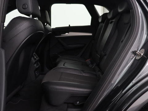 Audi Q5 50 TFSIe quattro S edition | B&O 3D Sound | Stoelverwarming | Carplay | Virtual Cockpit | Sportstoelen | Navigatie Plus | Full LED | Half leder | Parkeerhulp | Keyless | 20'' lichtmetalen velgen | S Line