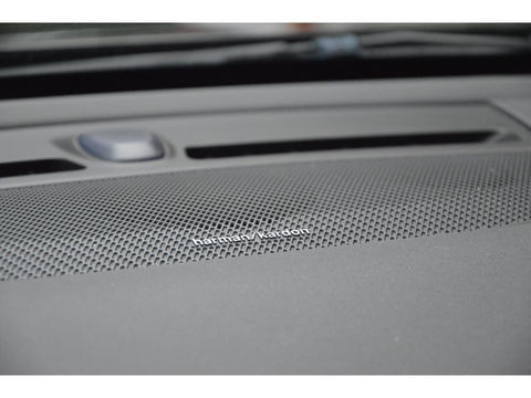 Volvo XC40 Recharge | Panoramadak | 360° Camera | Trekhaak 1500KG | Harman/Kardon | Stoelverwarming | Pilot Assist | Dealer OH |