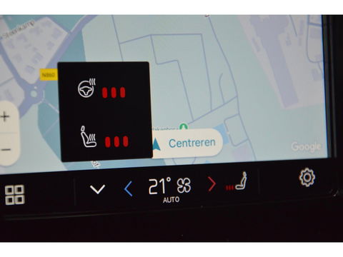 Volvo XC40 Recharge | Panoramadak | 360° Camera | Trekhaak 1500KG | Harman/Kardon | Stoelverwarming | Pilot Assist | Dealer OH |