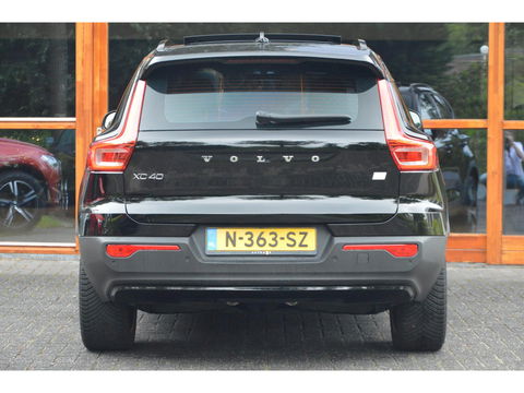Volvo XC40 Recharge | Panoramadak | 360° Camera | Trekhaak 1500KG | Harman/Kardon | Stoelverwarming | Pilot Assist | Dealer OH |