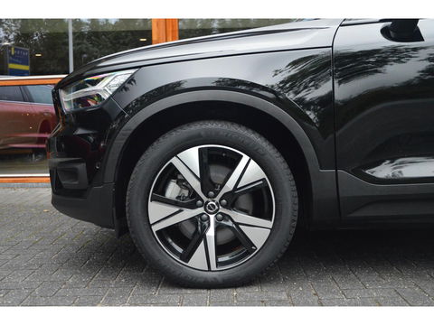 Volvo XC40 Recharge | Panoramadak | 360° Camera | Trekhaak 1500KG | Harman/Kardon | Stoelverwarming | Pilot Assist | Dealer OH |