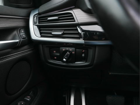 BMW X6 xDrive30d High Executive Aut. *PANO | HEAD-UP | LEATHER-ALCANTARA | FULL-LED | MEMORY-PACK | HIFI-SOUND | KEYLESS | DAB+ | BLIND-SPOT | CAMERA | COMFORT/HEATED-SEATS | TOWBAR | 20''ALU*