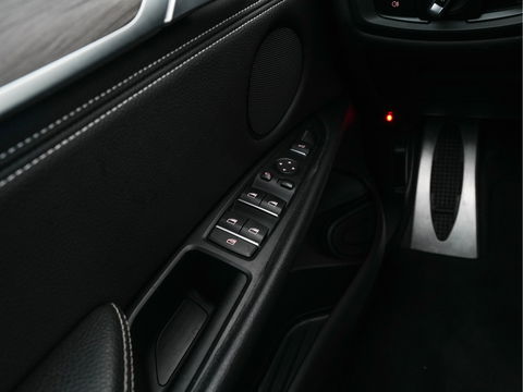 BMW X6 xDrive30d High Executive Aut. *PANO | HEAD-UP | LEATHER-ALCANTARA | FULL-LED | MEMORY-PACK | HIFI-SOUND | KEYLESS | DAB+ | BLIND-SPOT | CAMERA | COMFORT/HEATED-SEATS | TOWBAR | 20''ALU*