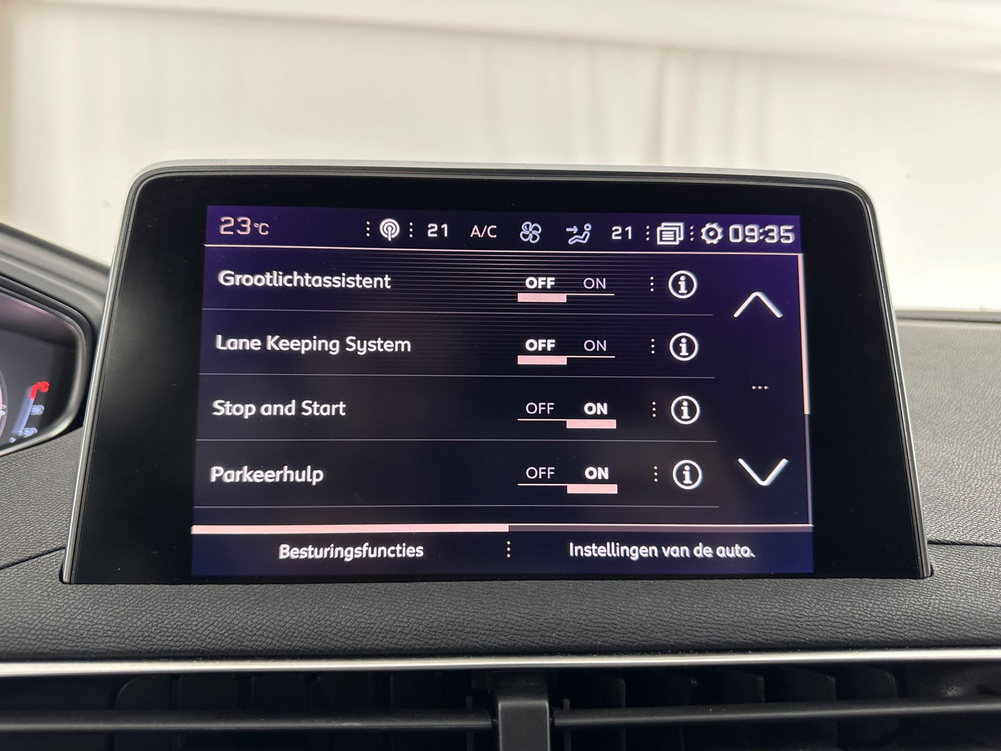 Peugeot 3008 1.2 PureTech GT Line *LEATHER-MICROFIBRE | FULL-LED | NAVI-FULLMAP | KEYLESS | CAMERA | SPORT-SEATS | 19''ALU | TOWBAR*