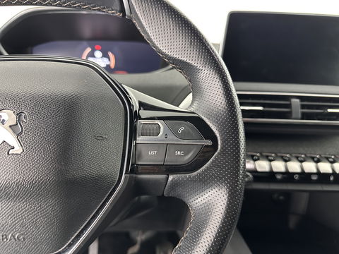 Peugeot 3008 1.2 PureTech GT Line *LEATHER-MICROFIBRE | FULL-LED | NAVI-FULLMAP | KEYLESS | CAMERA | SPORT-SEATS | 19''ALU | TOWBAR*