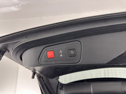 Peugeot 3008 1.2 PureTech GT Line *LEATHER-MICROFIBRE | FULL-LED | NAVI-FULLMAP | KEYLESS | CAMERA | SPORT-SEATS | 19''ALU | TOWBAR*