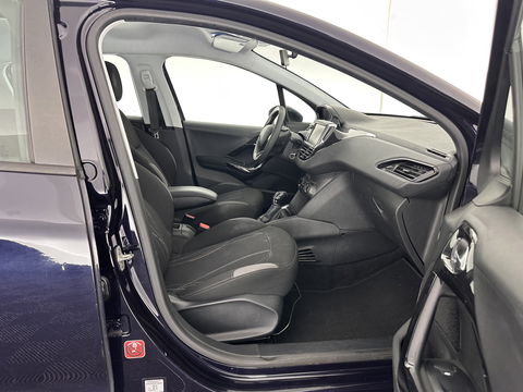 Peugeot 208 1.6 e-HDi Blue Lease *NAVI-FULLMAP | COMFORT-SEATS | AIRCO | CRUISE | TOWBAR*