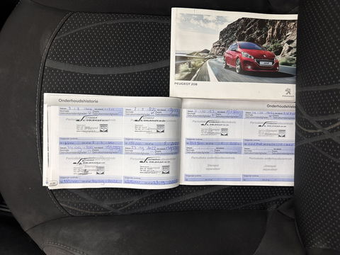 Peugeot 208 1.6 e-HDi Blue Lease *NAVI-FULLMAP | COMFORT-SEATS | AIRCO | CRUISE | TOWBAR*