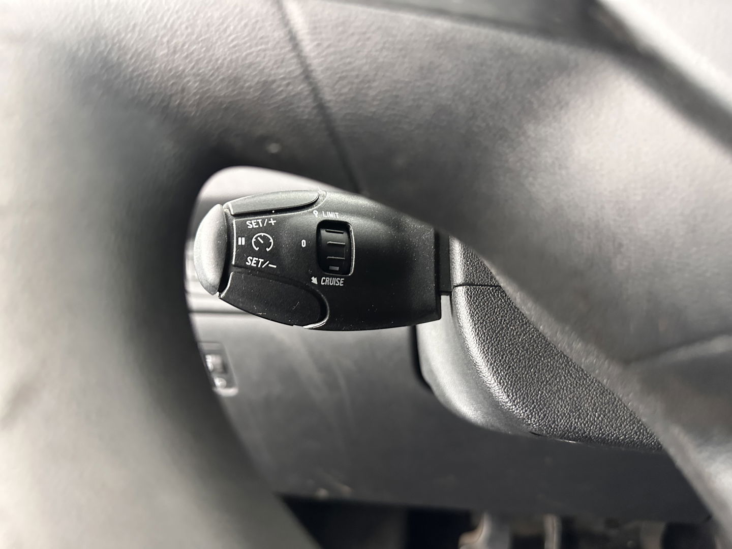 Peugeot 208 1.6 e-HDi Blue Lease *NAVI-FULLMAP | COMFORT-SEATS | AIRCO | CRUISE | TOWBAR*