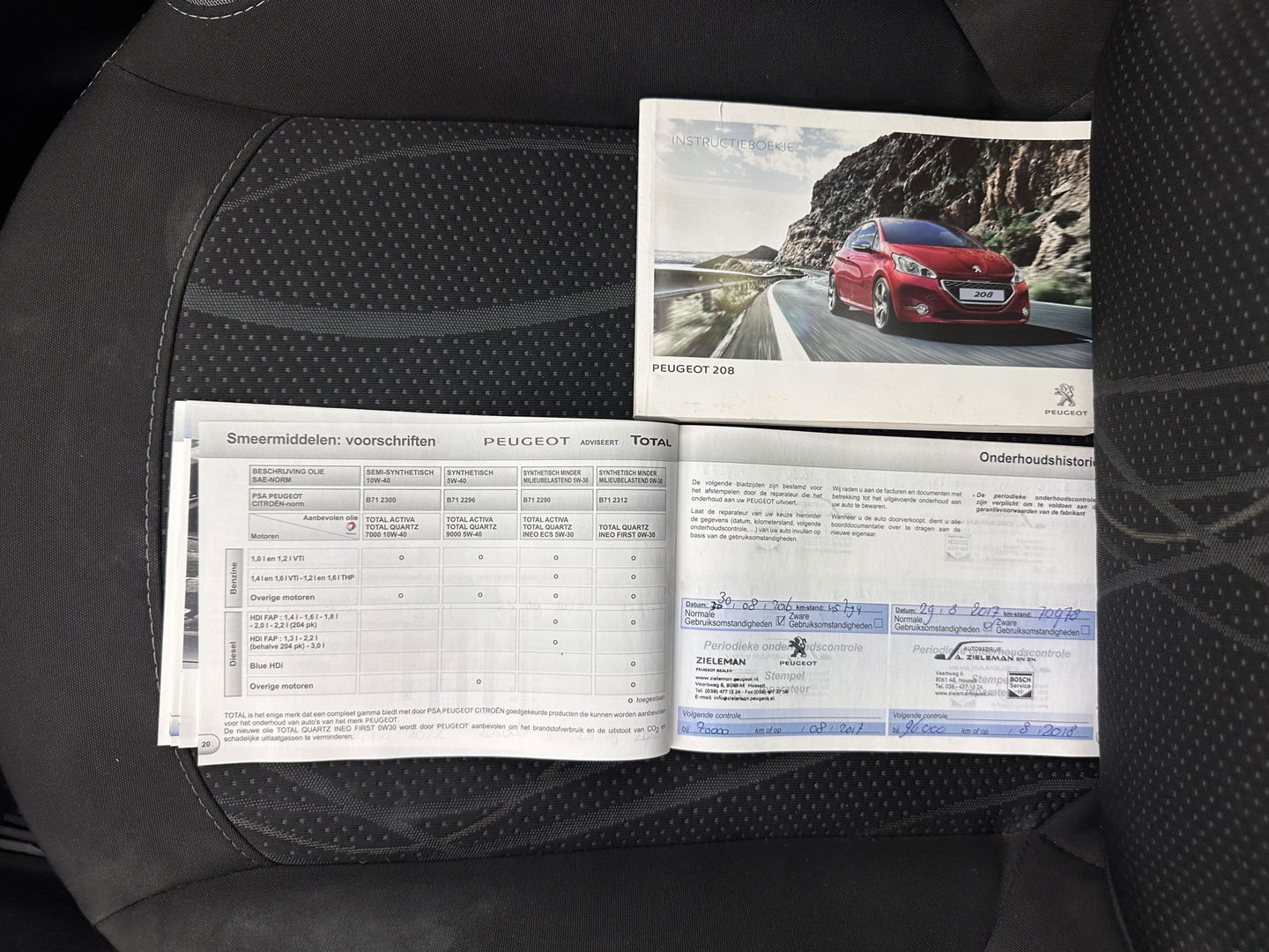 Peugeot 208 1.6 e-HDi Blue Lease *NAVI-FULLMAP | COMFORT-SEATS | AIRCO | CRUISE | TOWBAR*