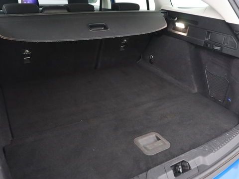 Ford Focus 1.0 EcoBoost Connected | Stoel & stuurverwarming | Camera | Adaptive cruise | Trekhaak | Carplay | Keyless | Navigatie | Climate control
