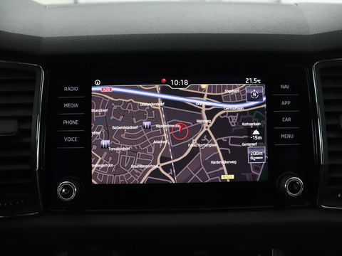 Škoda Kodiaq 1.5 TSI Business Edition 7-persoons | Leder | Trekhaak | Stoelverwarming | Carplay | Camera | Full LED | Navigatie | Canton Sound | Climate control