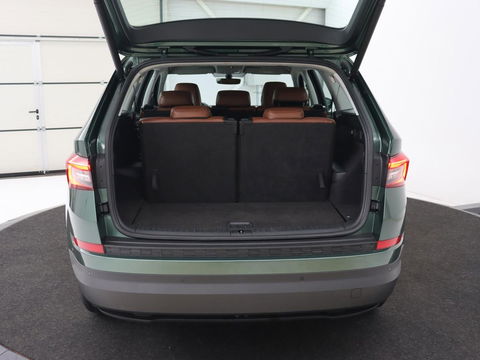 Škoda Kodiaq 1.5 TSI Business Edition 7-persoons | Leder | Trekhaak | Stoelverwarming | Carplay | Camera | Full LED | Navigatie | Canton Sound | Climate control