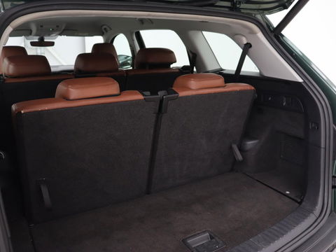 Škoda Kodiaq 1.5 TSI Business Edition 7-persoons | Leder | Trekhaak | Stoelverwarming | Carplay | Camera | Full LED | Navigatie | Canton Sound | Climate control