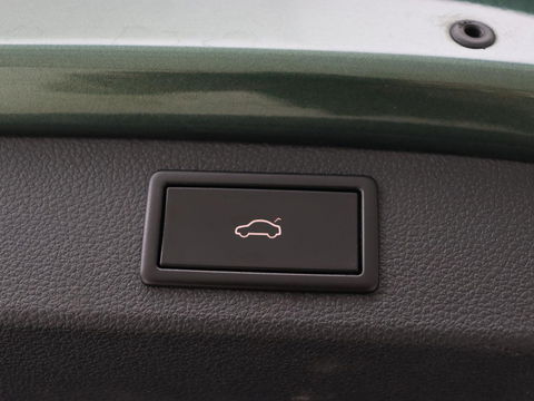 Škoda Kodiaq 1.5 TSI Business Edition 7-persoons | Leder | Trekhaak | Stoelverwarming | Carplay | Camera | Full LED | Navigatie | Canton Sound | Climate control